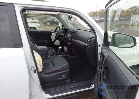 2024 Toyota 4Runner Trd Off Road Premium z USA, uszkodzony, nr VIN JTERU5JRXR6224856